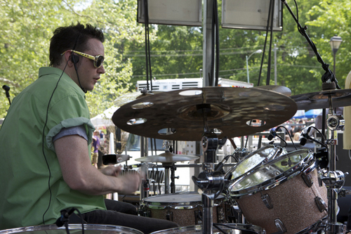 livedrummer's profile picture. Drumming to the beat of a different marcher.