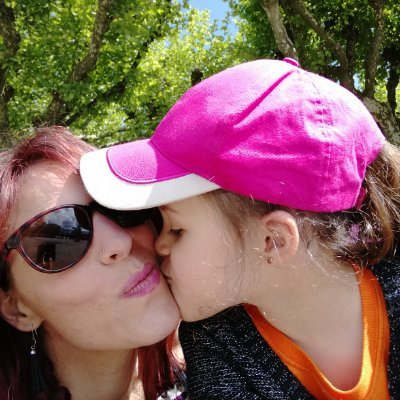 emonet_emy's profile picture. ma force : ma fille 
mes boules de poils 
et un optimisme à toutes épreuves 🥰💞
