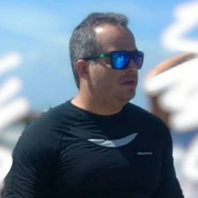 Formando em Administração, consultor de vendas na Friboi e especulador financeiro!
