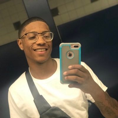 ShamarqueW's profile picture. Falling down is life , Getting up is living 💯💪🏽 Running up a check 💰💵 #Familyman #HVMBLE #RipEllis