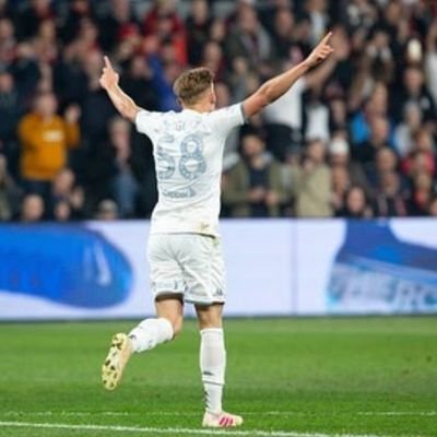 BallerBogusz's profile picture. Premier League golden boot winner 20/21.