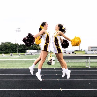 Kickapoo High School Chiefs Cheerleading - Varsity & Jr Varsity
