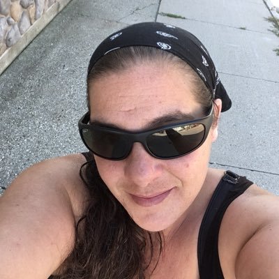 sarasch69130038's profile picture. what makes me special is just me being me I love music I love supporting and helping people build their dreams I am a lover not a hater❤️