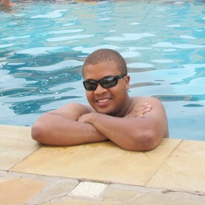Geek | SysAdmin | LinuxUser | Apaixonado por Software Livre e Tecnologia | Palmeirense Graças a Deus | Chato por natureza. ¬¬
O tempo prova o valor de cada um.