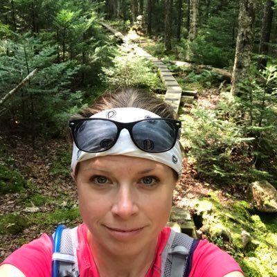 deegeekaye's profile picture. 