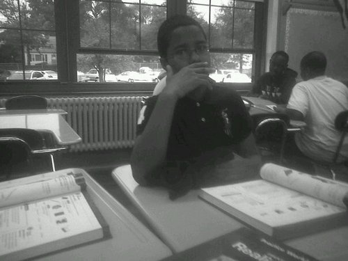 datkiidisfly12's profile picture. i love 2 play basketball