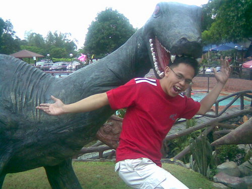 phillip_777's profile picture. 