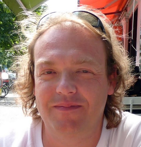 Biochemist, Data Steward, Software Engineer. Interests include metabolism, simulation, software, standards, science fiction and, on occasion, the real world :-)