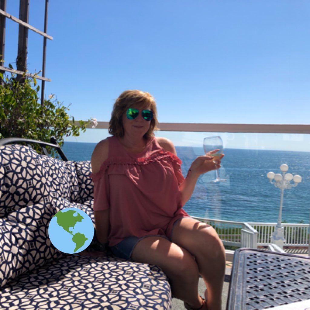 DebbieW00866063's profile picture. Family Life Busy Wife