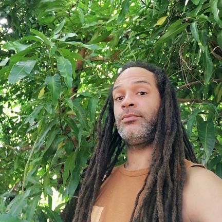 Production indépendante audiovidéo
Spécialité: Reggae
Compositeur/Arrangeur/Ingénieur/Musiciens
🎼🎹🥁🎸🎤
Basé en Martinique FWI
Contact: speedhighprod@gmail.