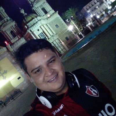 Atlista 🔴⚫
Tapatío 100%
Enamorado de los altos de Jalisco y del tequila 😍