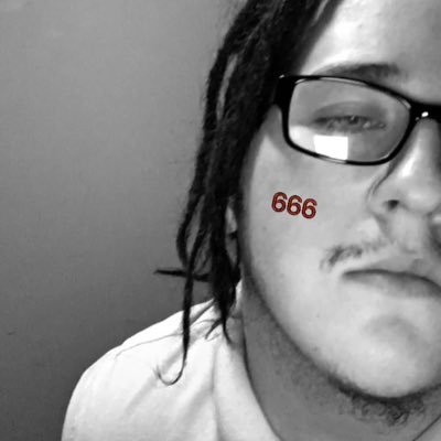 white guy with dreads. big fucking deal