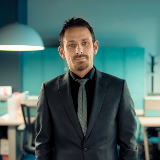 serdarcogen's profile picture. 