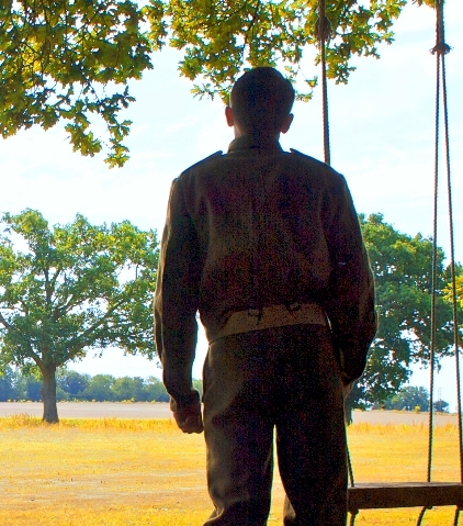 tenglorious's profile picture. Watch Free the award-winning Alzheimer's Film at http://t.co/OL8iYFpPNL featuring David Suchet (Poirot). Director is BBC's @SimonNPitts