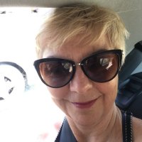 Tracey Baker - @traceyb78171798 Twitter Profile Photo