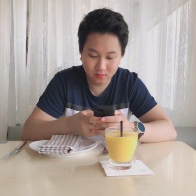 DennisTran_07's profile picture. 2 wrongs don’t make a right, but it does help me sleep at night 🤣