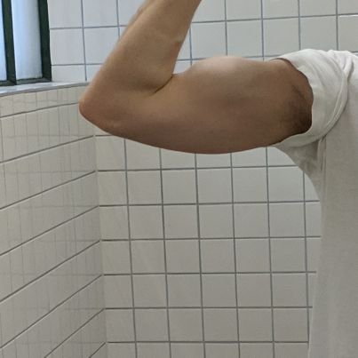 Bbig_01's profile picture. Into pumping, siliconed guys, ff

https://t.co/pEZMk5ujzY