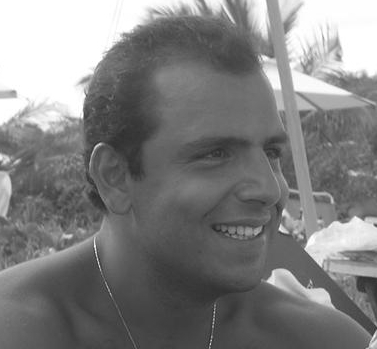 royunes22's profile picture. 