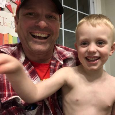 CarlHen50528117's profile picture. 