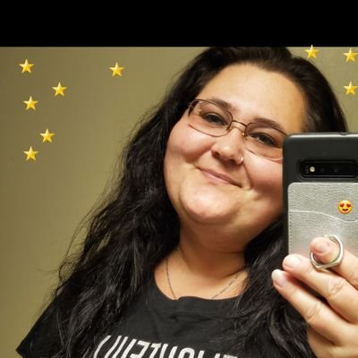 tinapotter31's profile picture. 