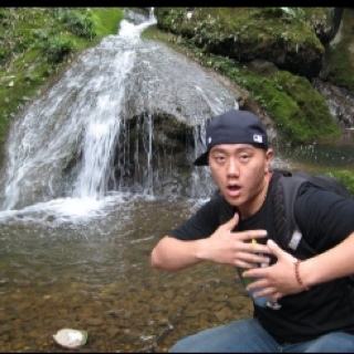 KingofdaBurbs's profile picture. I’m trying Jennifer