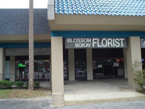 Oldest Family owned and operated Full service Florist in Deltona Florida.