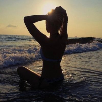 kendrareanna's profile picture. stay trippy little hippie