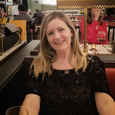Cambridge foodie type. Organiser of @EatCambridge food festival. Founder @foodpark_cam street food markets. 📝🍽️📸👶🏼