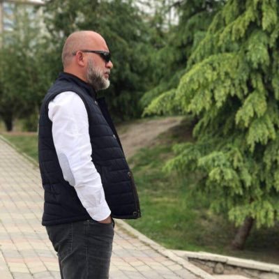 demirhan1473's profile picture. 