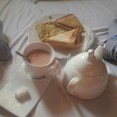 BluesTee2's profile picture. Simple but classy