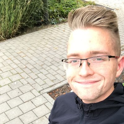 🧑🏼💻 Developer ✍🏼 Writer 🎓 Instructor 🐍 Pythonista. Member of the @realpython and @pytestdotorg team. 💬 DMs are open. Currently learning Rust.