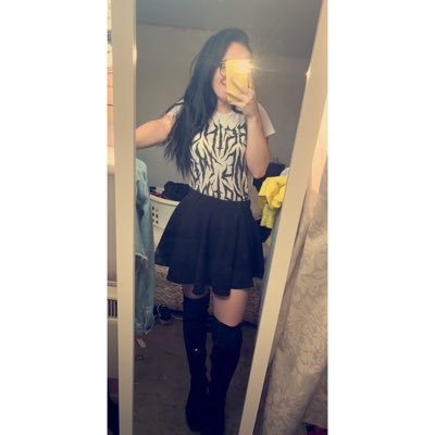 fxck_steph_xo's profile picture. 20💛