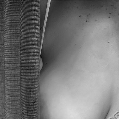 Woman, photographer, painter, author, artist. Not porn. Occasional model #FreeTheNipple #bi #photography Sorry, I don´t respond DM. If you want prints 👇