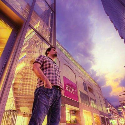 TokyoNicolas's profile picture. フランス語の翻訳家・通訳家・フランス語教師。日本大好き来日21年目のプロヴァンスボーイ。ゲームと漫画をこよなくジュテーム。あだち充はとにかく最高。