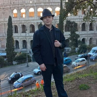 MikeHoldTight's profile picture. 