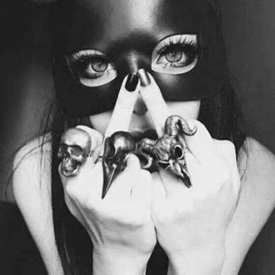 MaxblakQ's profile picture. 💀🖤#Horror  👻🖤#Paranormal  🎬#Cinejunkie 
📚#Nerdnproud  😎#WeedLoverconnoisseur 💨💚 
I jus recently realized that my biggest fear its my own potential