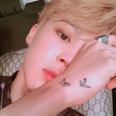ミ(・ i’m pending my life falling deeper in luv with you🌹 ↬ @BTS_twt ♡・)ミ fan account