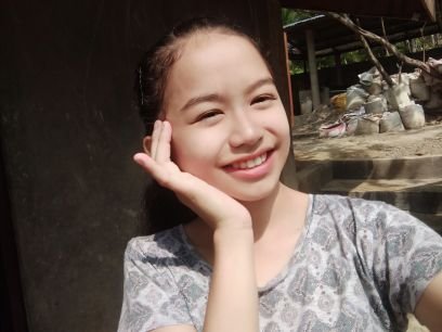 CincoBohol's profile picture. study hard 
fans the MAN
becky lynch