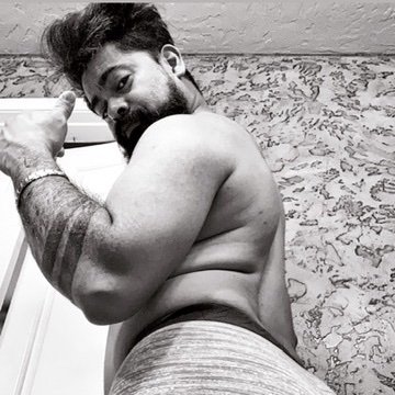 randomHandle10's profile picture. 