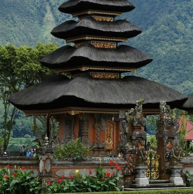 Armand_Fraz's profile picture. Father, Husband, Operator