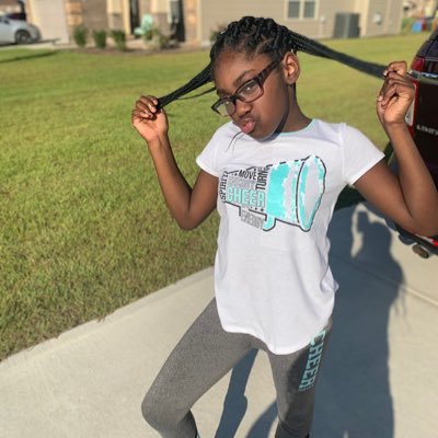 I’m youtuber💛
I want to be small famous💛
Can I get famous on here💛