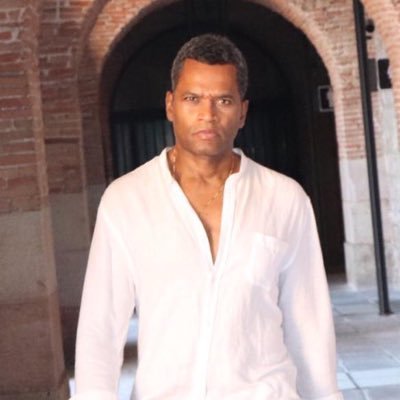 🆕tech passionate, business & finance literate, eco-friendly conscious,🎵lover, 🏈fan, 🌍trotter, proudly