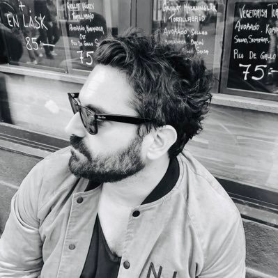 Industrial Engineer. Rock n’ Roller & #Industry40 Expert. Co-founder of @bestiapardarecs. I sing & play guitar in @Osopardooficial. Cheese & Wine lover.