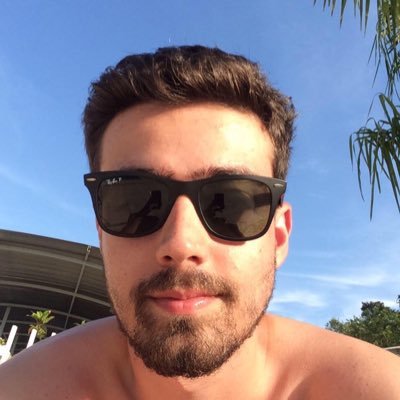 arturteixeirass's profile picture. 