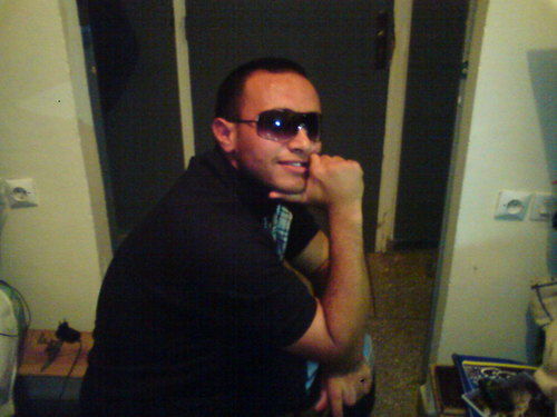 zairyas's profile picture. 