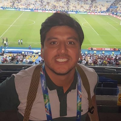 Periodista. Eso. Estratega, je. Coordinador de Periodismo Deportivo en Red Milenium. Relator en LV12. LTA por siempre ¡Hasta la victoria!