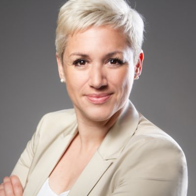 Carolu275's profile picture. 