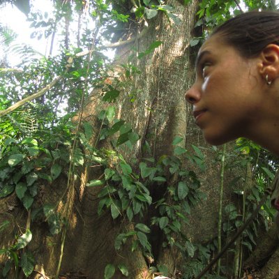 Biologist & conservationist 🌳 #rural live 🛖 Kind of scientific 👩🌾 Outdoor & #Explorer ⛰️ Education and #conservation🐻💩 🐯 #Woman rights ⚔️