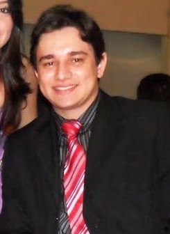 A worshiper of the Lord Jesus! My ultimate idol!
I am a college student. I am an admirer and lover of sports. 
Here's how: follow me, I go too. No problem!