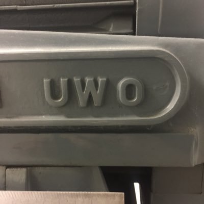 negnirpsrebeU's profile picture. 27 | he/they | NSFW | 🏳️‍🌈Pan🏳️‍🌈 | #TransRights 🏳️‍⚧️